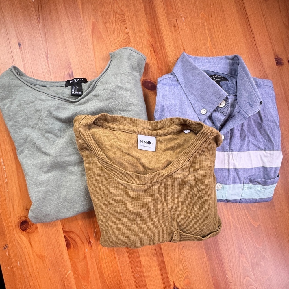 No nationality, banana republic and more short sleeve bundle size small